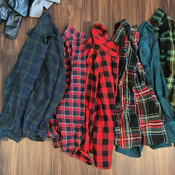 Flannel Lot - Picture 3 of 3
